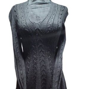 Antonio Melani Black Ruffle Bottom Women's' Sweater Size Small Long Sleeve Vneck